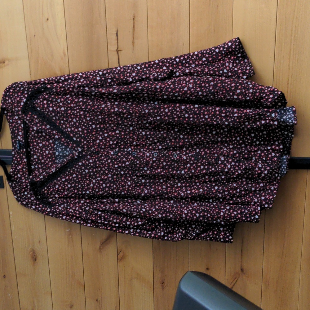 Torrid Heart print button up blouse 5x